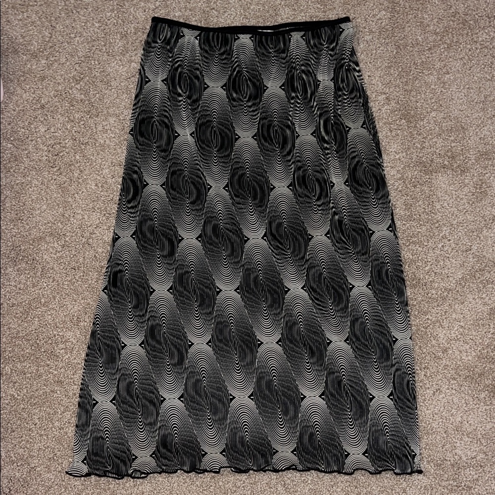 Wrapper Black and White Geometric Maxi Skirt